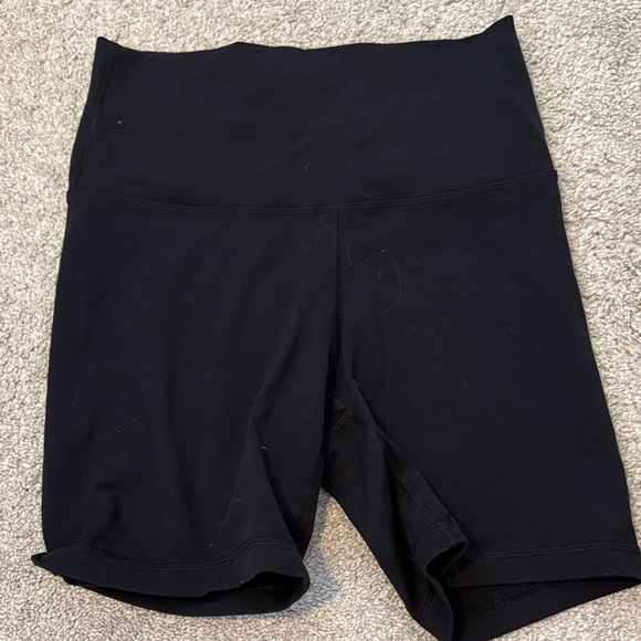 Aritzia Biker Shorts - Picture 2 of 3
